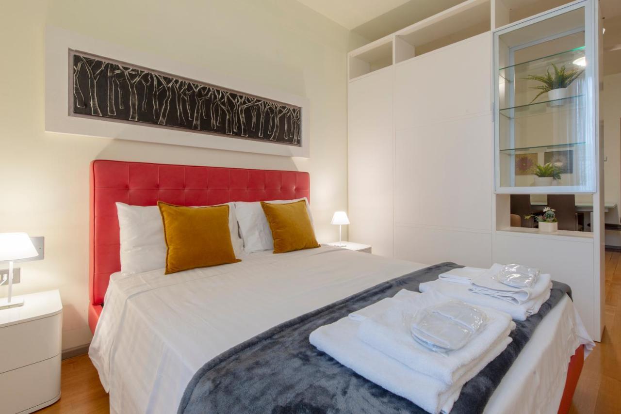 Milan Royal Suites - Centro Duomo מראה חיצוני תמונה