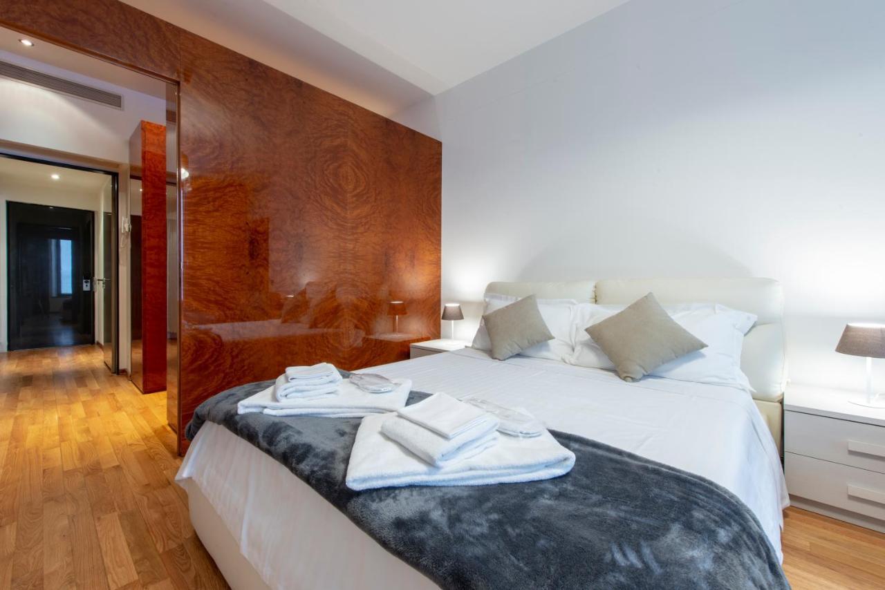 Milan Royal Suites - Centro Duomo מראה חיצוני תמונה