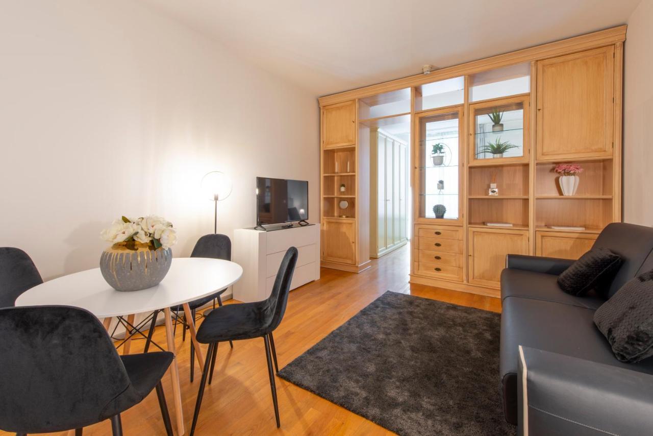 Milan Royal Suites - Centro Duomo מראה חיצוני תמונה