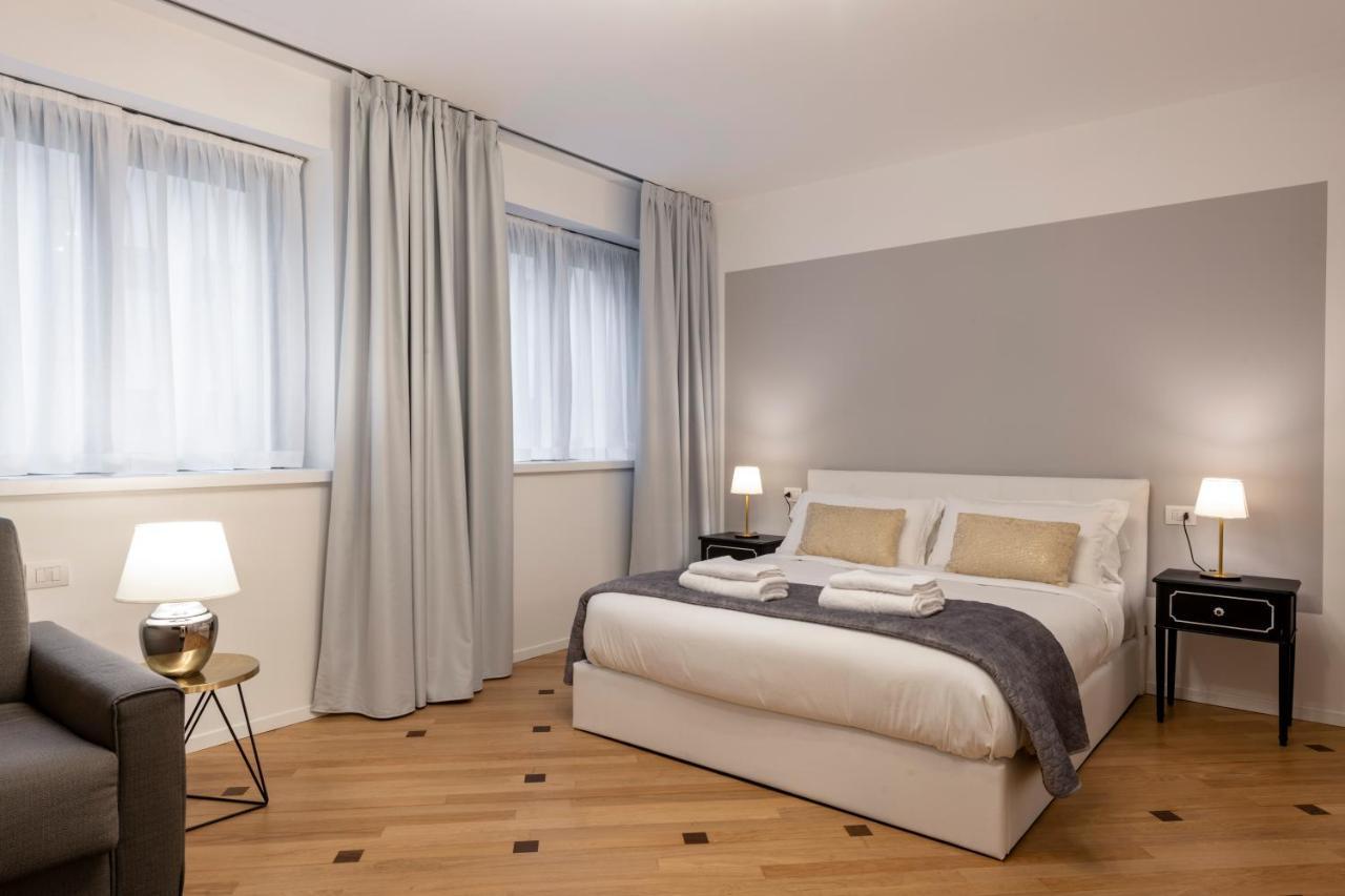 Milan Royal Suites - Centro Duomo מראה חיצוני תמונה