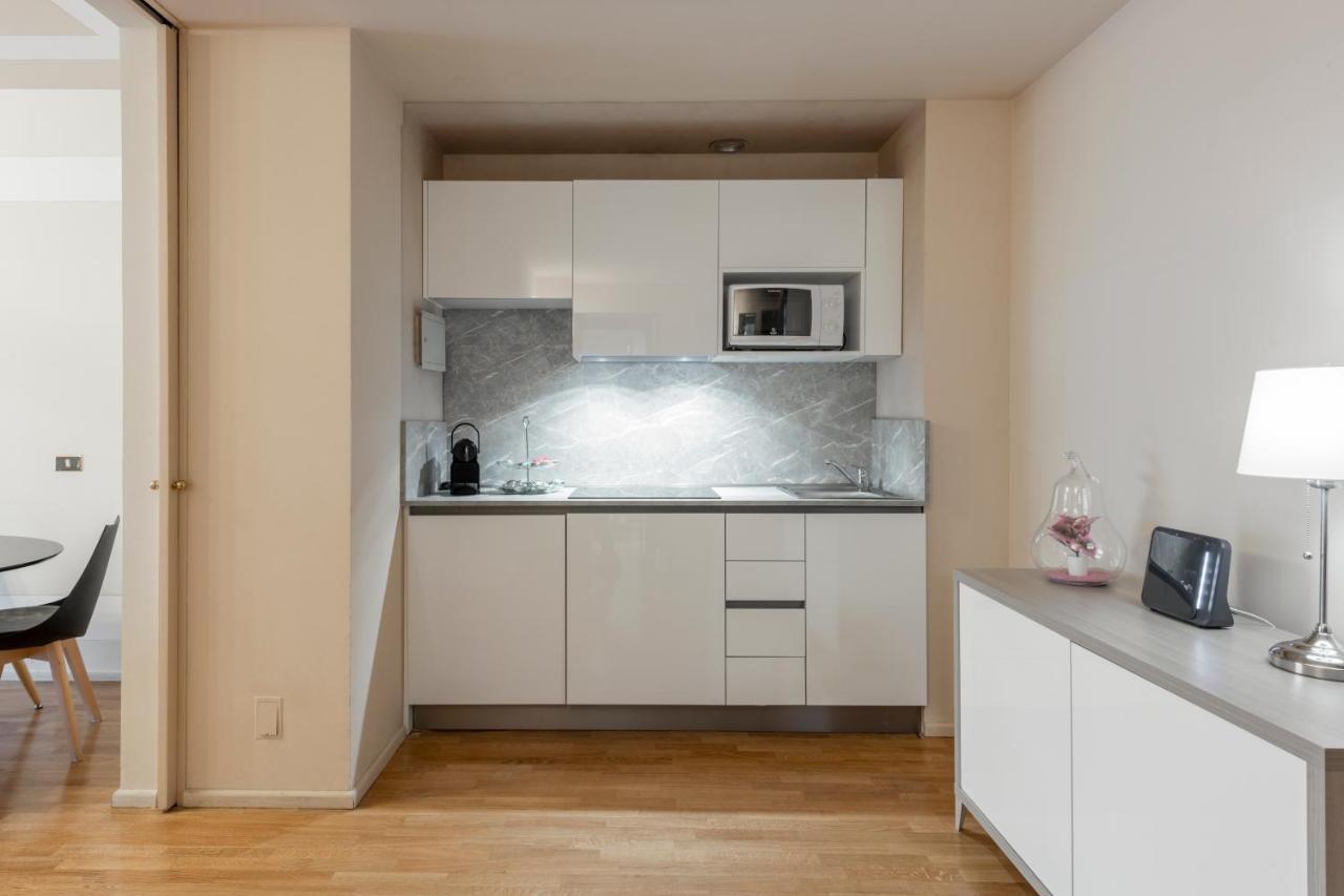 Milan Royal Suites - Centro Duomo מראה חיצוני תמונה
