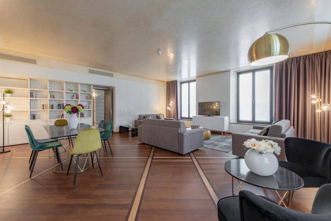 Milan Royal Suites - Centro Duomo מראה חיצוני תמונה